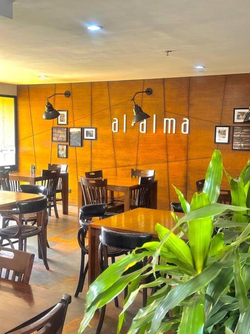 Apartment New Wifi Sauna Gym At Medellin